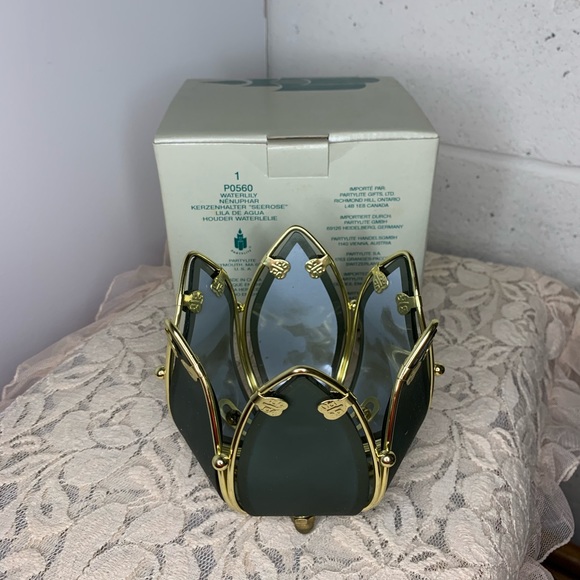 PartyLite Other - ❌SOLD🪷Partylite Waterlily Tealight Candle Holder